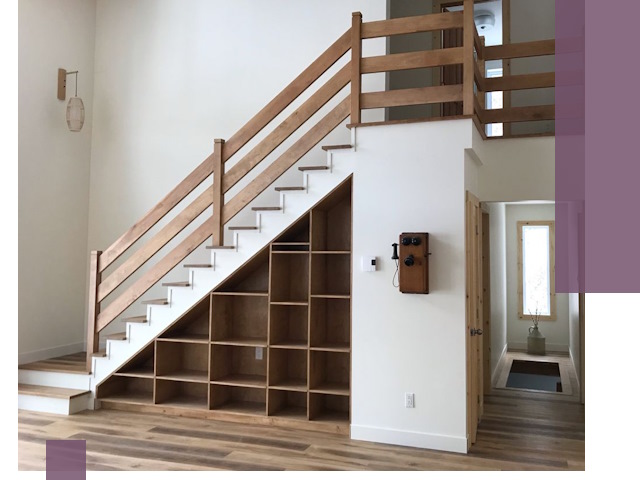 Монтаж деревянных лестниц под ключ в Салехарде, качественно и быстро