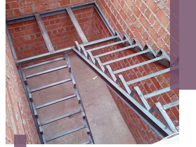 Монтаж металлических лестниц под ключ в Салехарде быстро и качественно