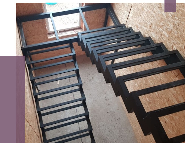 Демонтаж лестниц на металлокаркасе в Салехарде от 7707 руб. за м²