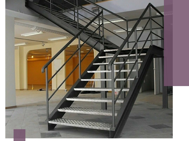 Лестницы для офиса в Салехарде: изготовление, монтаж, демонтаж