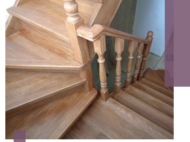 Дубовые лестницы под ключ в Салехарде: изготовление и монтаж