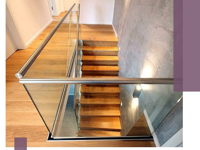 Перила для лестницы в доме — изготовление и монтаж в Салехарде