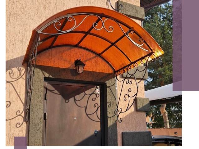 Демонтаж козырьков в Салехарде быстро и безопасно