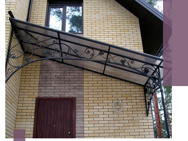 Односкатные козырьки из металла под ключ в Салехарде