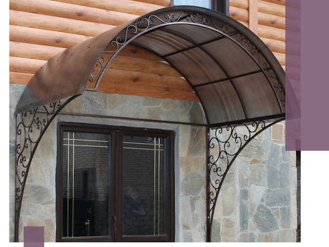 Арочные козырьки под ключ в Салехарде: изготовление и монтаж