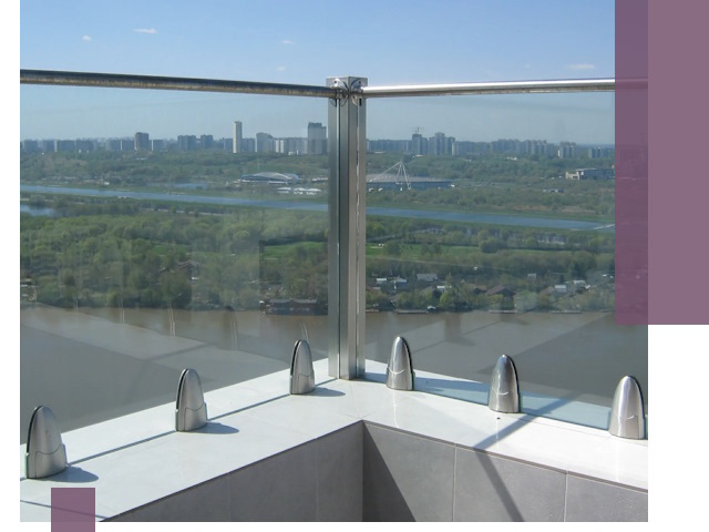 Стеклянные парапеты премиум класса в Салехарде для домов и бизнесов